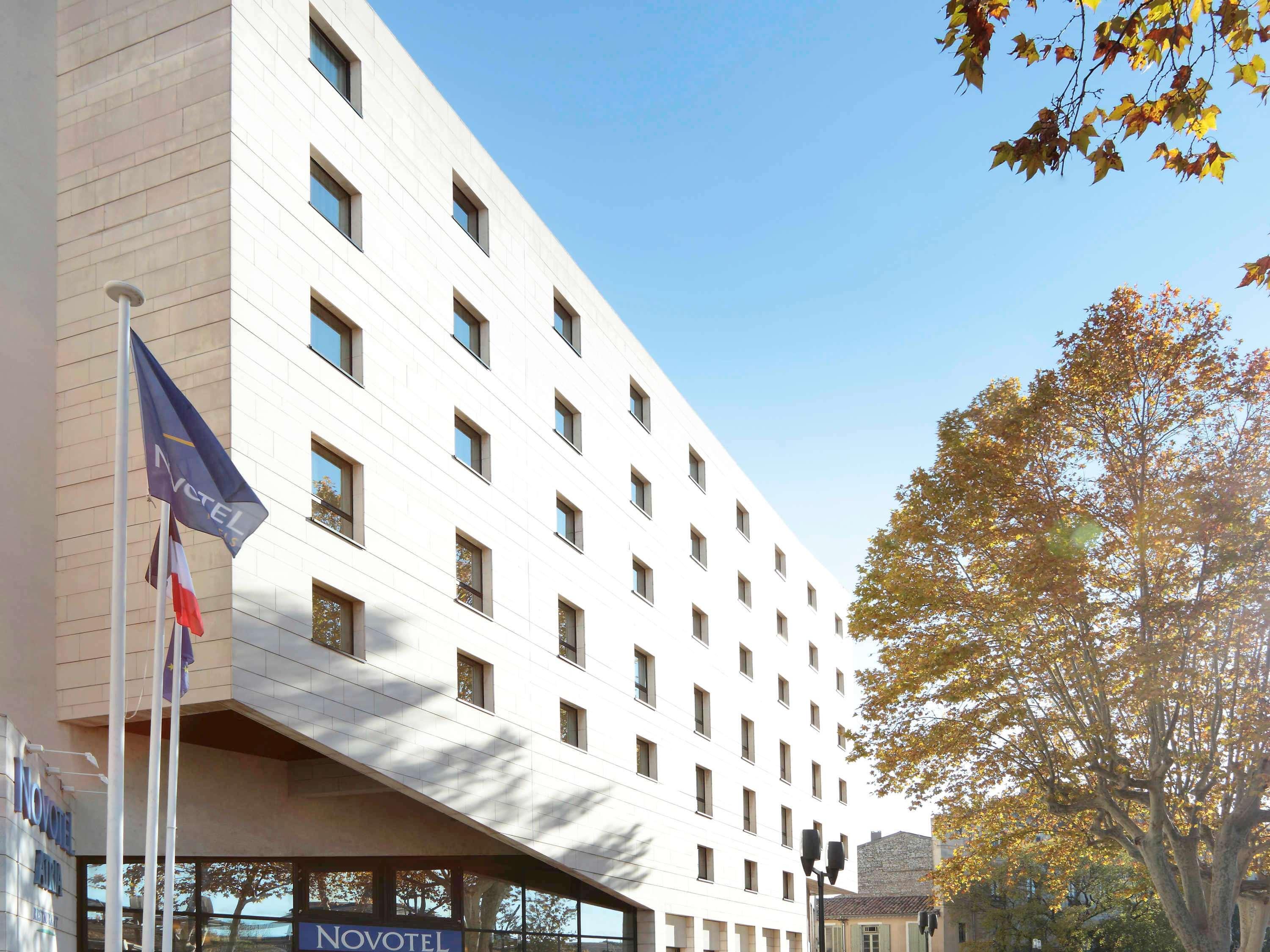Novotel Atria Nimes Centre Екстериор снимка