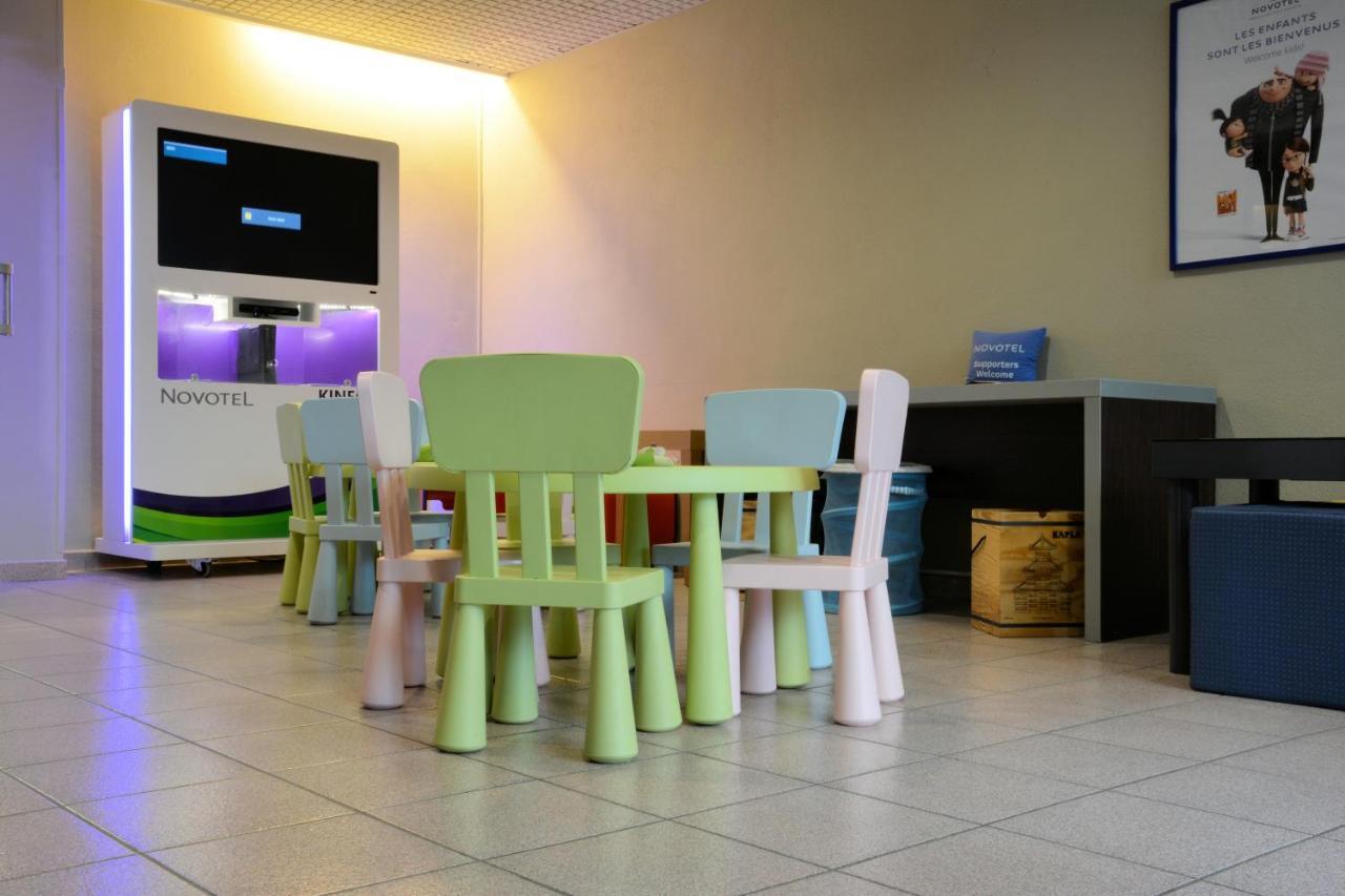 Novotel Atria Nimes Centre Екстериор снимка
