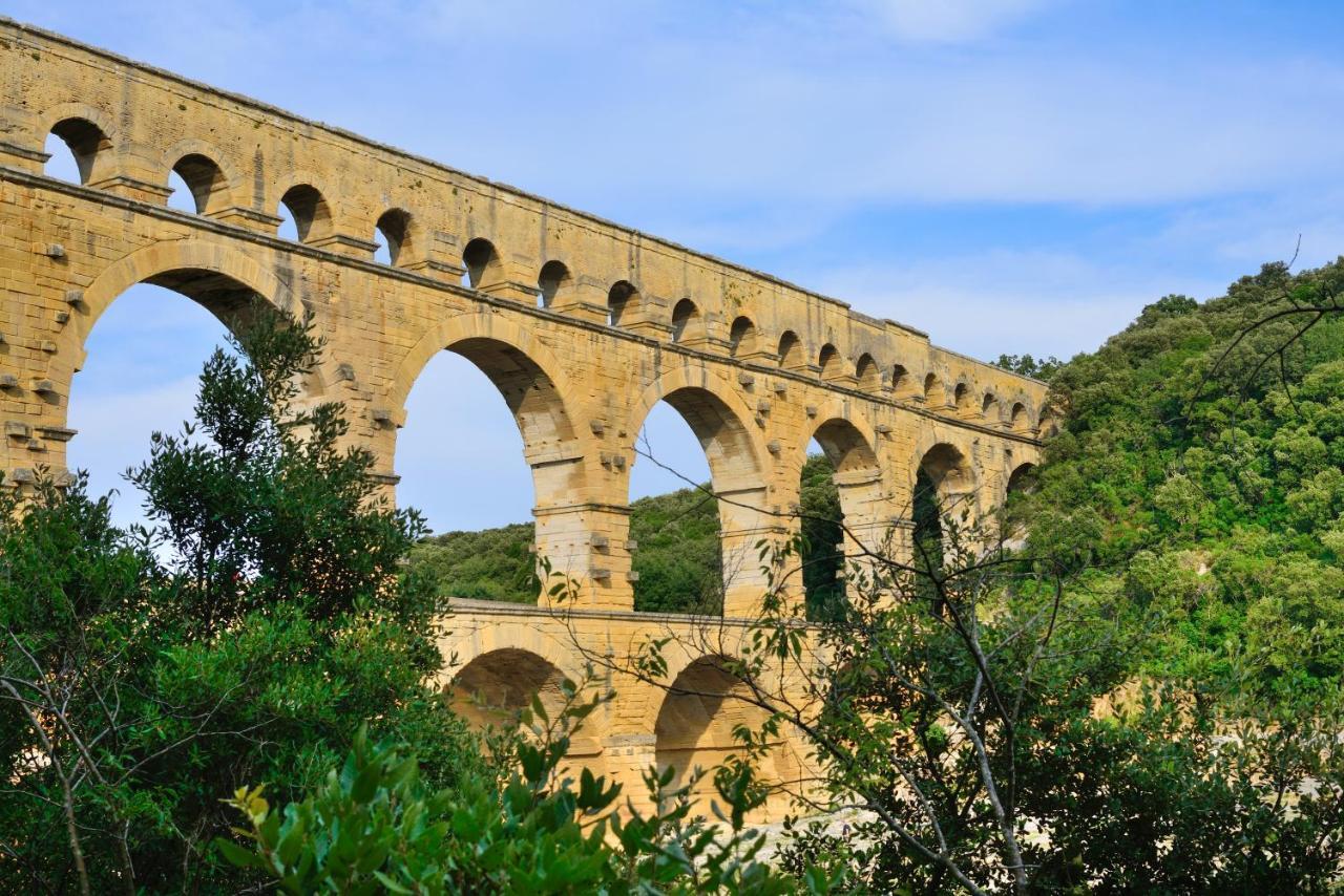 Novotel Atria Nimes Centre Екстериор снимка